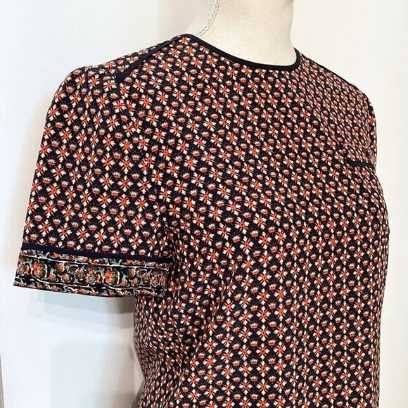TORY BURCH 100% SILK SHORT SLEEVE BOXY TOP IN ORANGE BLUE FLORAL GEO PATTERN - 2 - Picture 4 of 10